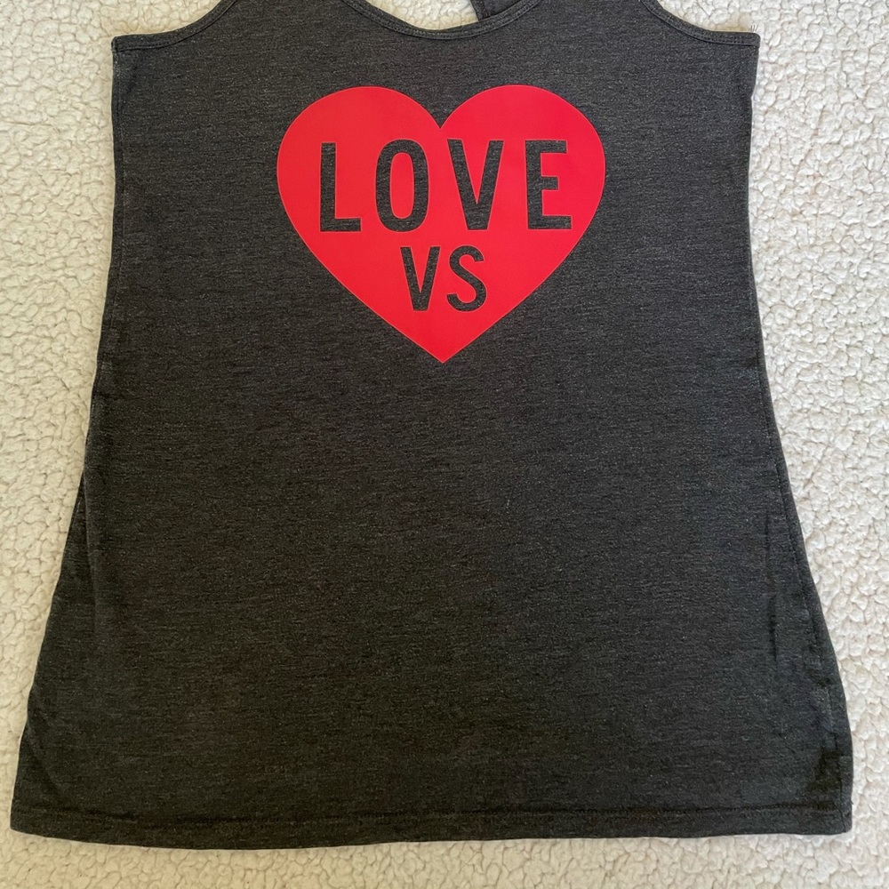 ❤️ 💜 Victoria’s Secret Tank Top Size Medium